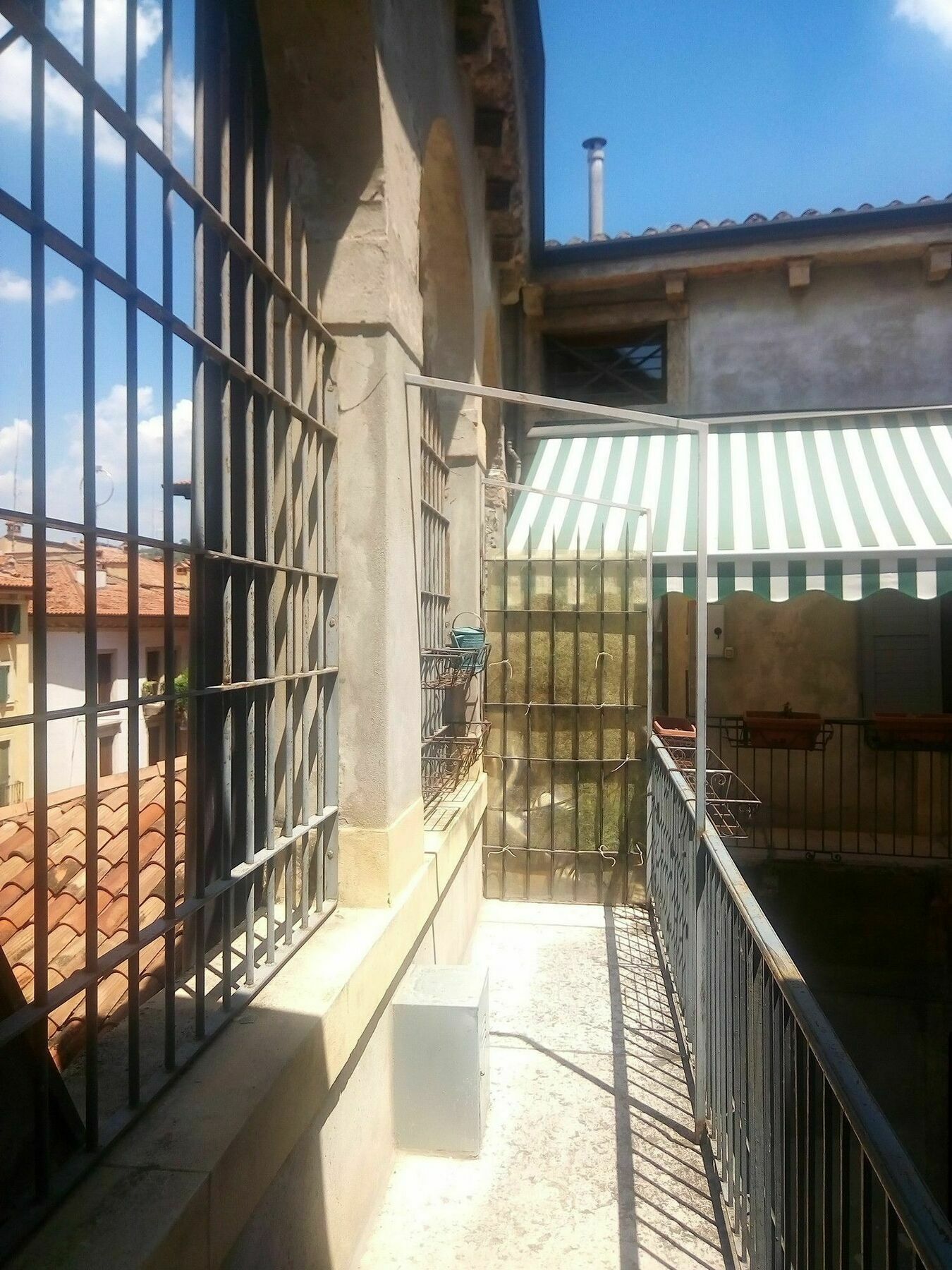 Palazzo Camozzini Apartments Verona Luaran gambar